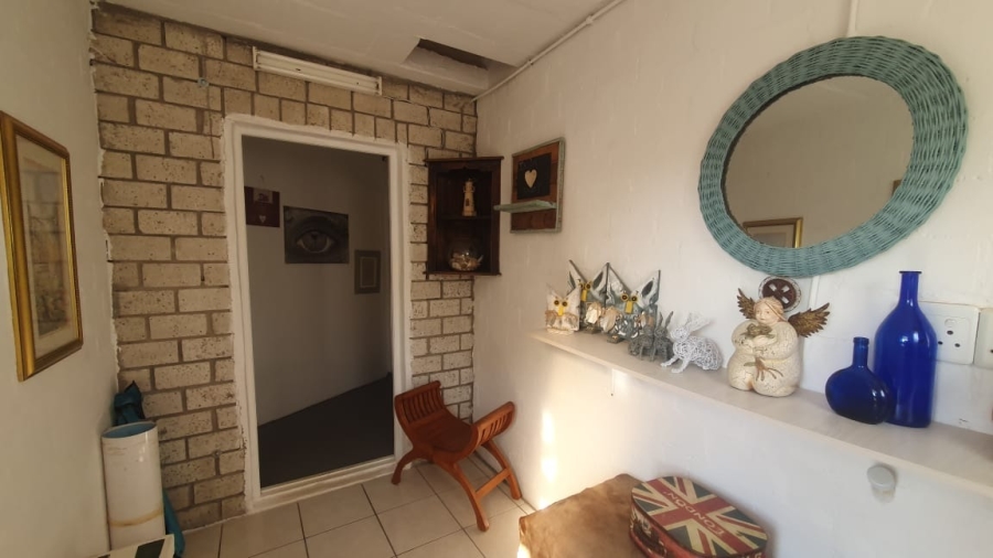 5 Bedroom Property for Sale in Britannia Bay Western Cape